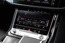 Audi A8 TFSI V6 Black Edition - U1588