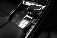 Audi A8 TFSI V6 Black Edition - U1588