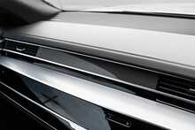Audi A8 TFSI V6 Black Edition - U1588