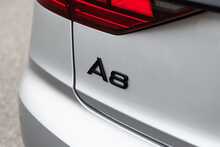 Audi A8 TFSI V6 Black Edition - U1588
