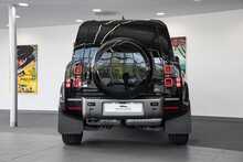 Land Rover Defender 90 D250 X-Dynamic HSE - U1601