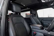 Land Rover Defender 90 D250 X-Dynamic HSE - U1601