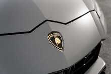 Lamborghini Urus V8 BiTurbo - U1606