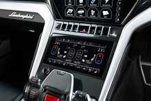 Lamborghini Urus V8 BiTurbo - U1606