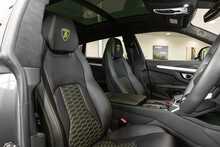 Lamborghini Urus V8 BiTurbo - U1606