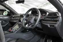 Lamborghini Urus V8 - U1611