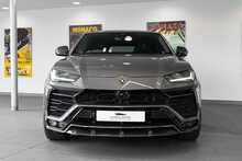 Lamborghini Urus V8 - U1611