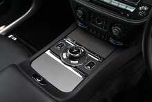 Rolls-Royce Wraith V12 Black Badge - U1614