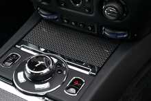Rolls-Royce Wraith V12 Black Badge - U1614