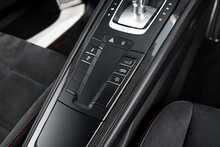 Porsche 911 T 991 Carrera GTS - U1623