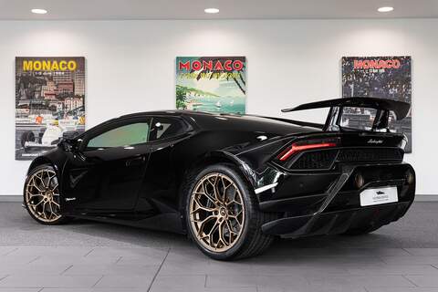 5.2 V10 LP 640-4 Performante Coupe 2dr Petrol LDF 4WD Euro 6 (s/s) (640 ps)