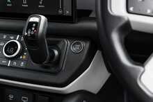 Land Rover Defender 110 D300 X-Dynamic HSE - U1648