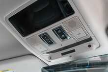 Land Rover Defender 110 D300 X-Dynamic HSE - U1648