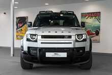 Land Rover Defender 110 D300 X-Dynamic HSE - U1648