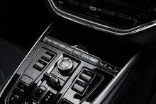 Aston Martin DBX V8 707 - U1658