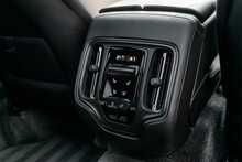 Aston Martin DBX V8 707 - U1658