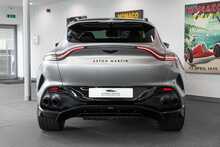 Aston Martin DBX V8 707 - U1658