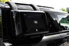 Land Rover Defender 90 D250 X-Dynamic SE - U1668