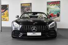 Mercedes-Benz AMG GT V8 BiTurbo C - U1670
