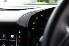 Porsche Taycan Performance Plus 4S - U1675