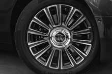 Rolls-Royce Phantom V12 - U1683