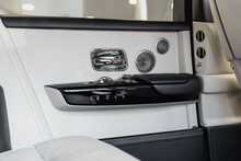 Rolls-Royce Phantom V12 - U1683