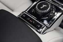 Rolls-Royce Phantom V12 - U1683