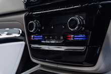 Rolls-Royce Phantom V12 - U1683