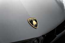 Lamborghini Urus V8 BiTurbo SE - U1686