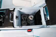 Rolls-Royce Cullinan V12 Black Badge - U1689