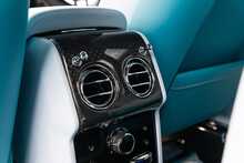 Rolls-Royce Cullinan V12 Black Badge - U1689