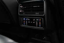 Audi Q7 TDI V6 Black Edition - U1698