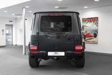 Mercedes-Benz G Class G63 V8 BiTurbo AMG Magno Edition - U1699