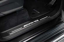 Mercedes-Benz G Class G63 V8 BiTurbo AMG Magno Edition - U1699