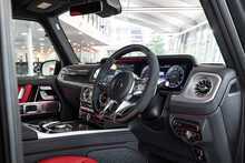 Mercedes-Benz G Class G63 V8 BiTurbo AMG Magno Edition - U1699