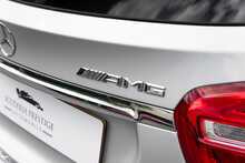 Mercedes-Benz GLA GLA45 AMG - U1707