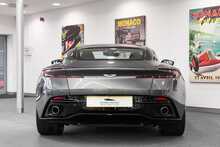 Aston Martin DB11 V12 - U1718