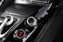 Mercedes-Benz AMG GT V8 BiTurbo R - U1721