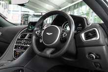 Aston Martin DB11 V8 Volante - U1722