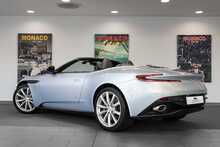 Aston Martin DB11 V8 Volante - U1722