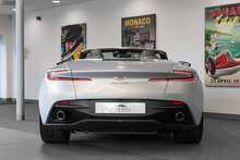 Aston Martin DB11 V8 Volante - U1722