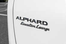 Toyota Alphard V6 Executive Lounge - U1731