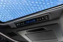 Toyota Alphard V6 Executive Lounge - U1731