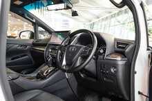 Toyota Alphard V6 Executive Lounge - U1731