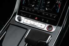 Audi RSQ8 V8 Vorsprung - U1732