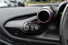 Ferrari F8 Spider T V8 - U1738