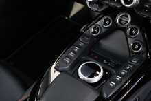 Aston Martin Vantage V8 Roadster - U1741