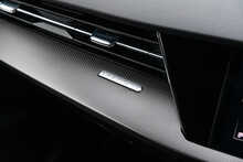 Audi RS3 Carbon Black - U1743