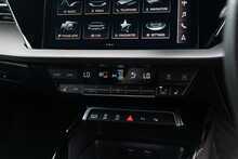 Audi RS3 Carbon Black - U1743