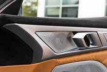 BMW M8 i V8 Competition - U1744